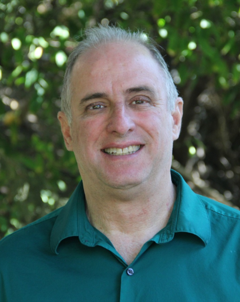 Andrew Surmani